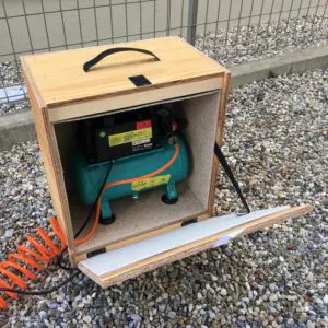 コンプレッサー用防音カバーDIY(タイルカーペットを使って防音) | 自作